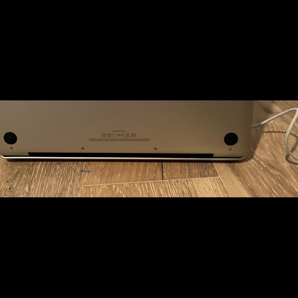 MacBook Pro 2012 - Picture 3 of 10